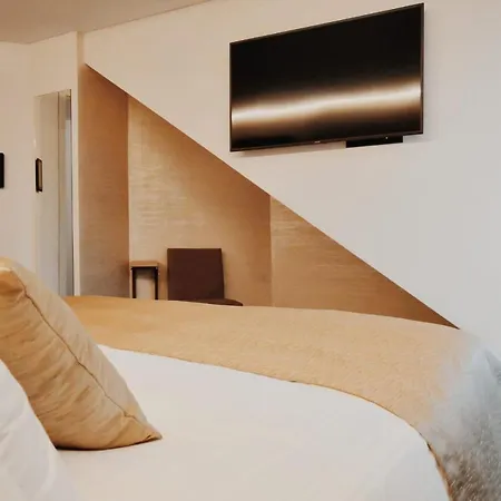 Sky Aparthotel