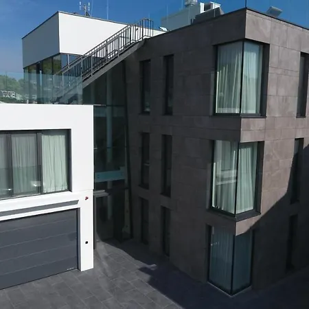 Hotel apartamentowy Sky 4*